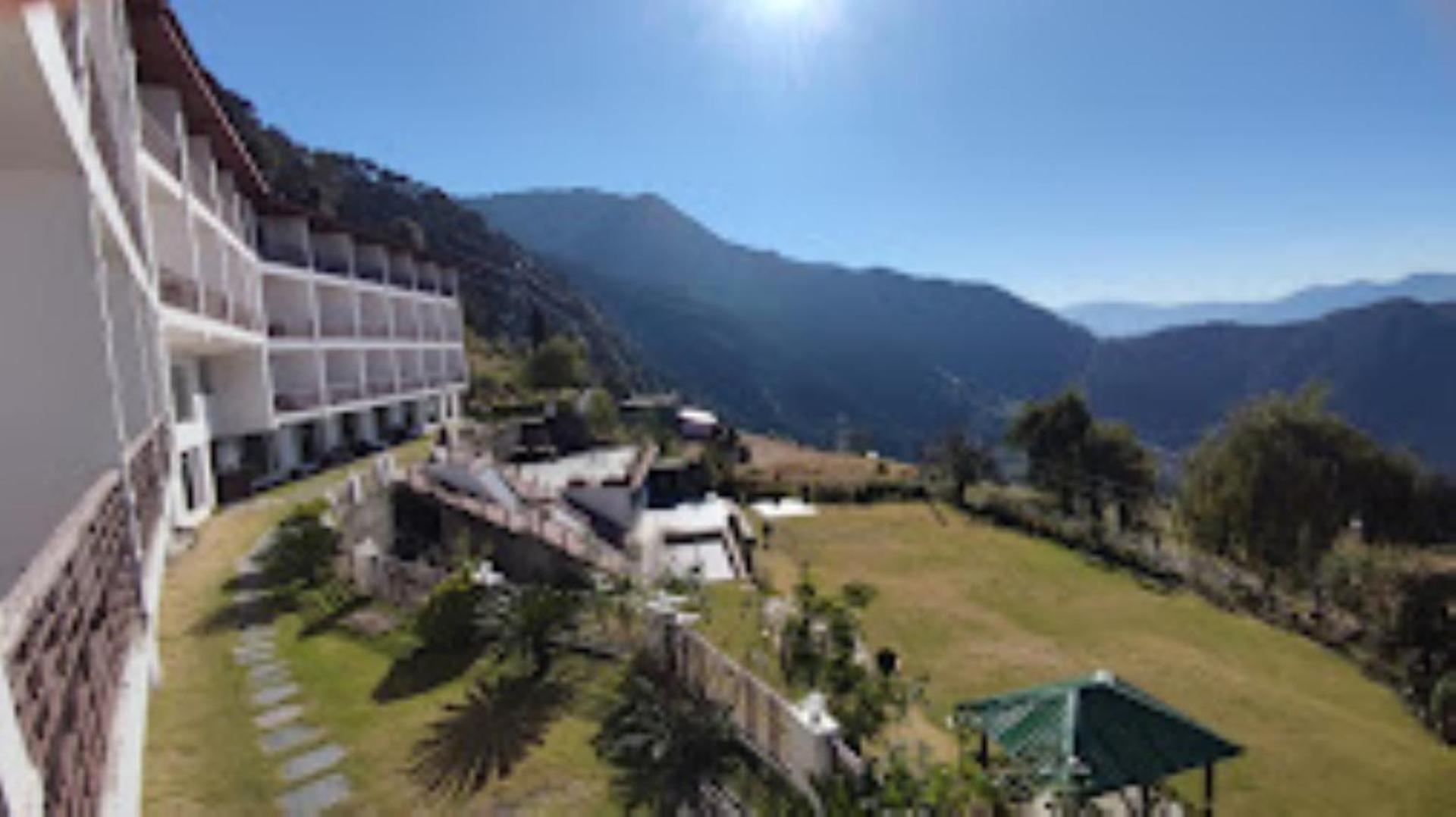 Hotel Patnitop Heights Buitenkant foto